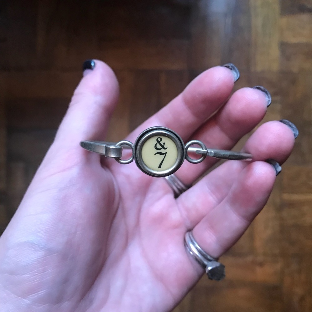 Typewriter Key Bracelet - Picture 3 of 3